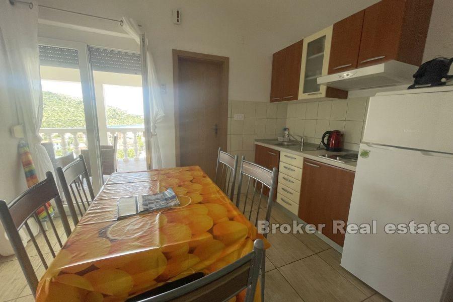 Casa indipendente con vista mare