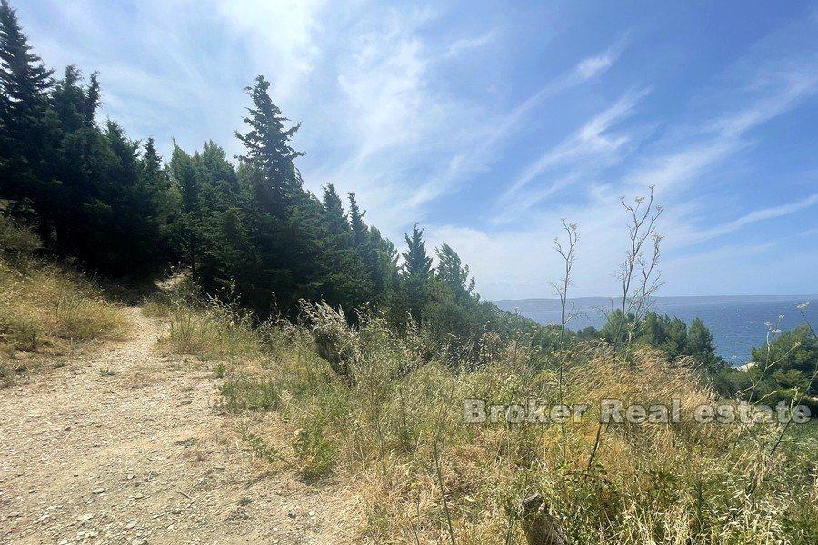 Building plot with sea view