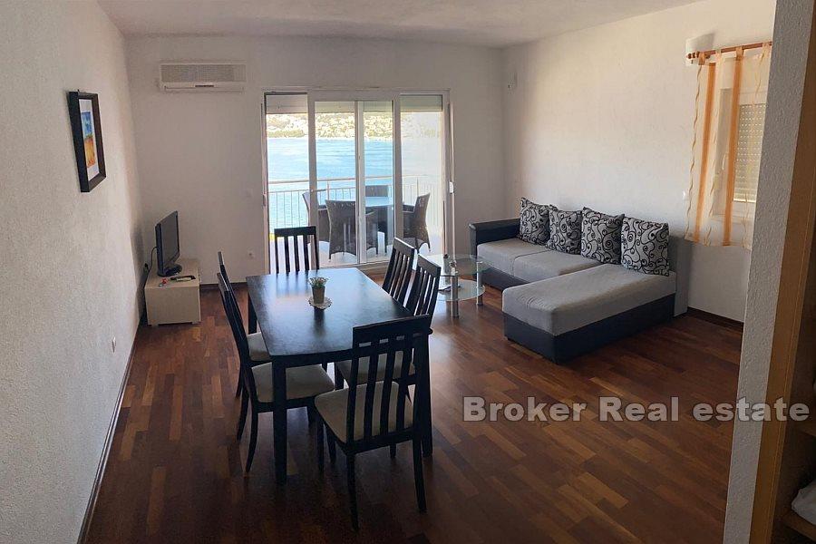 Apartment with a sea view