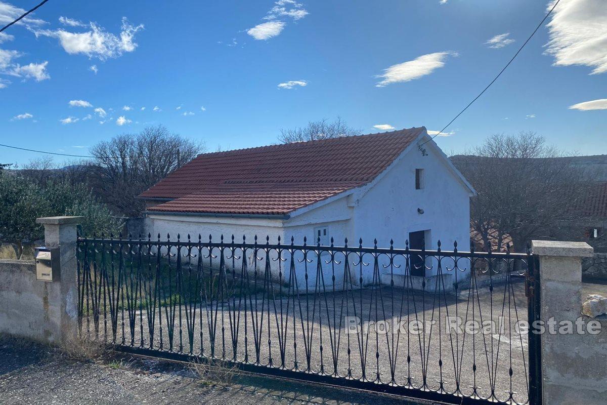Maison individuelle à rénover