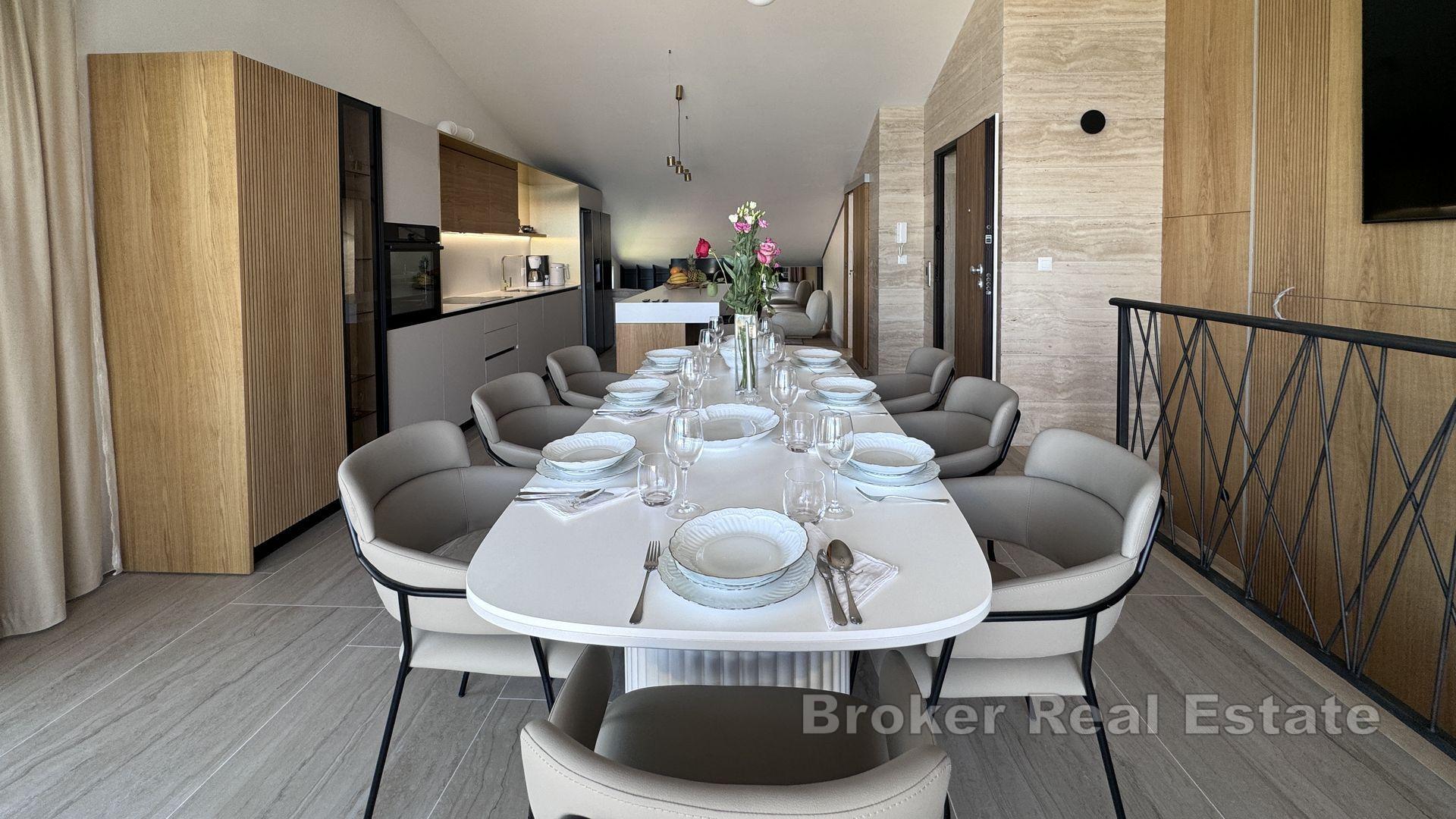 Luxusní penthouse v první řadě k moři