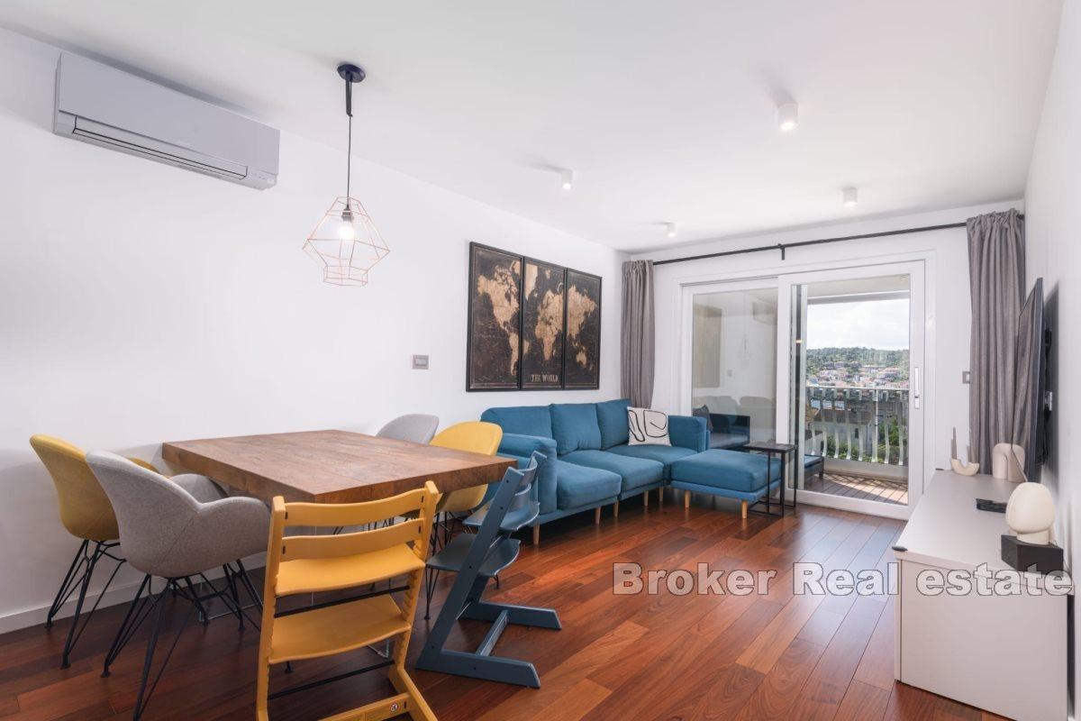 001-2030-79-Trogir-Modern-Two-bedroom-apartment-for-sale