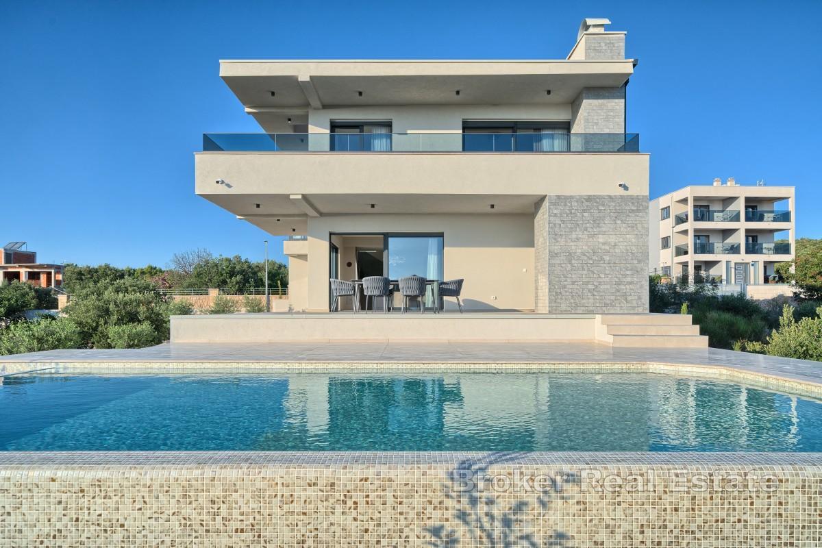 Luxusní vila nedaleko Primoštenu