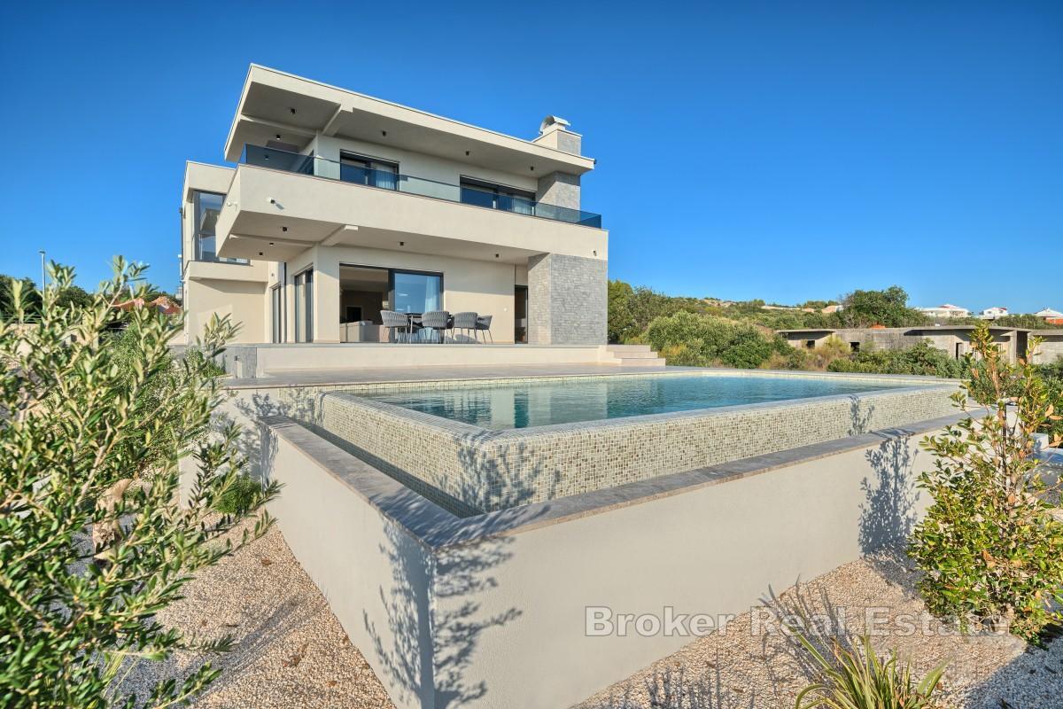 Lyxvilla nära Primošten