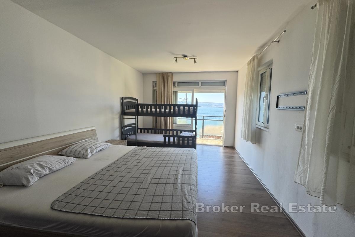 Apartmán se 2 ložnicemi a výhledem na moře