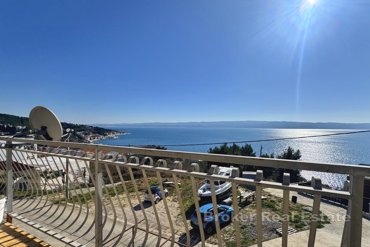 Casa al grezzo con vista mare