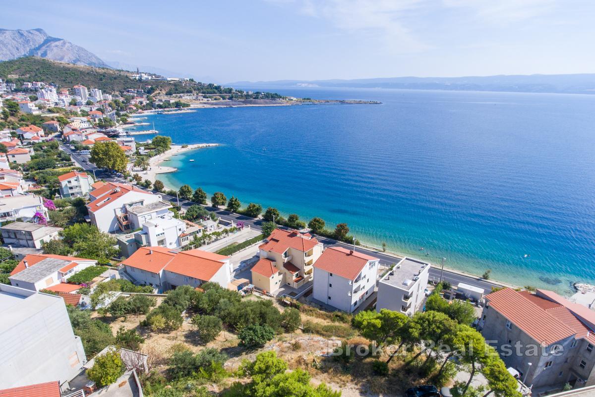 Maison inachevée avec vue sur la mer