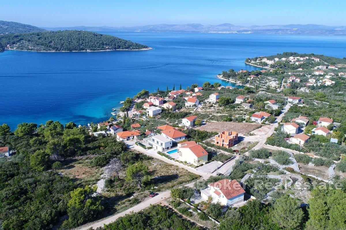 Građevinsko zemljište s pogledom na more