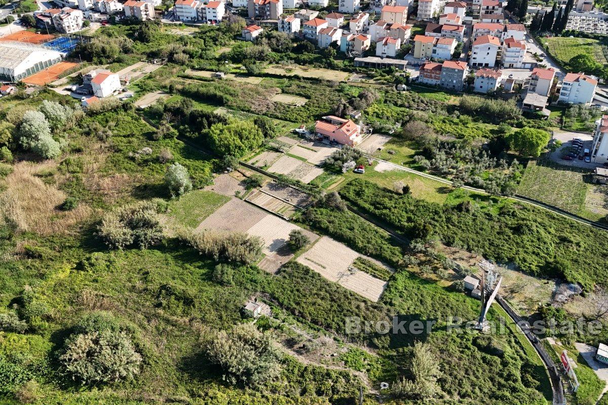 Attractive building land