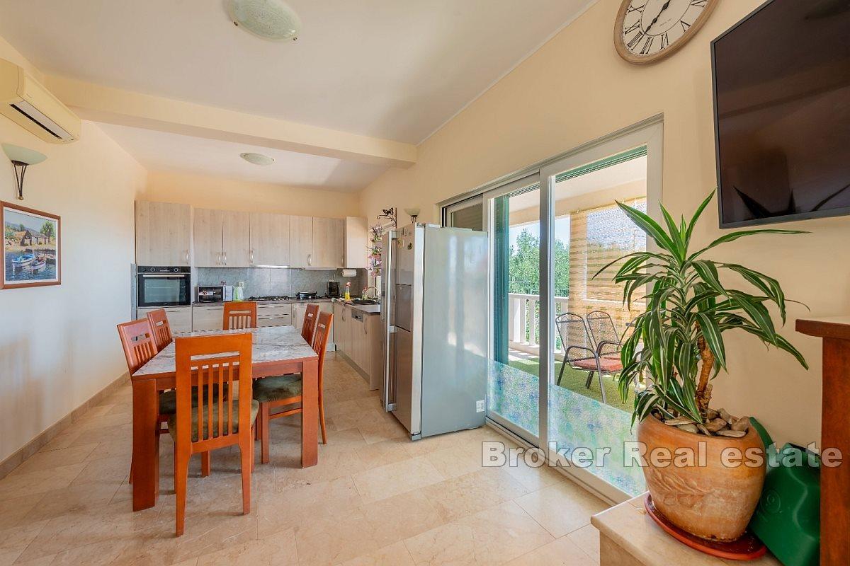 Kuća s prekrasnim pogledom na more