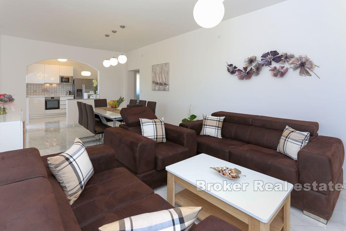 Ferienhaus mit wunderschönem Meerblick