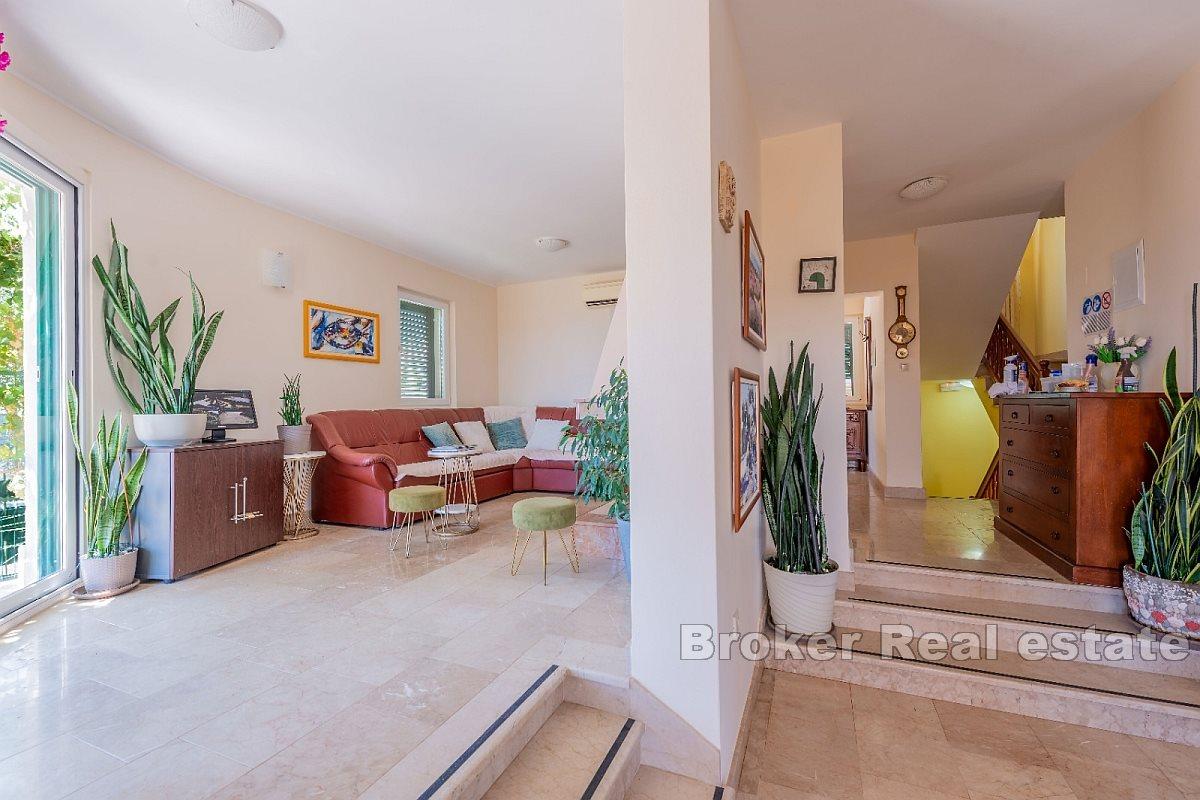 Kuća s prekrasnim pogledom na more