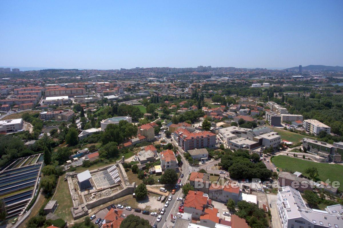 Stavební pozemek pro bytovou výstavbu v atraktivní lokalitě