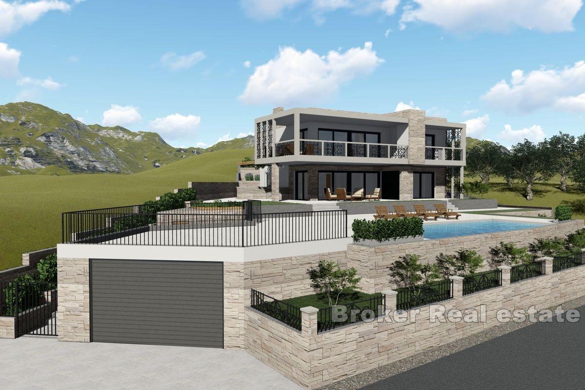 Building land with a project in the first row to the sea