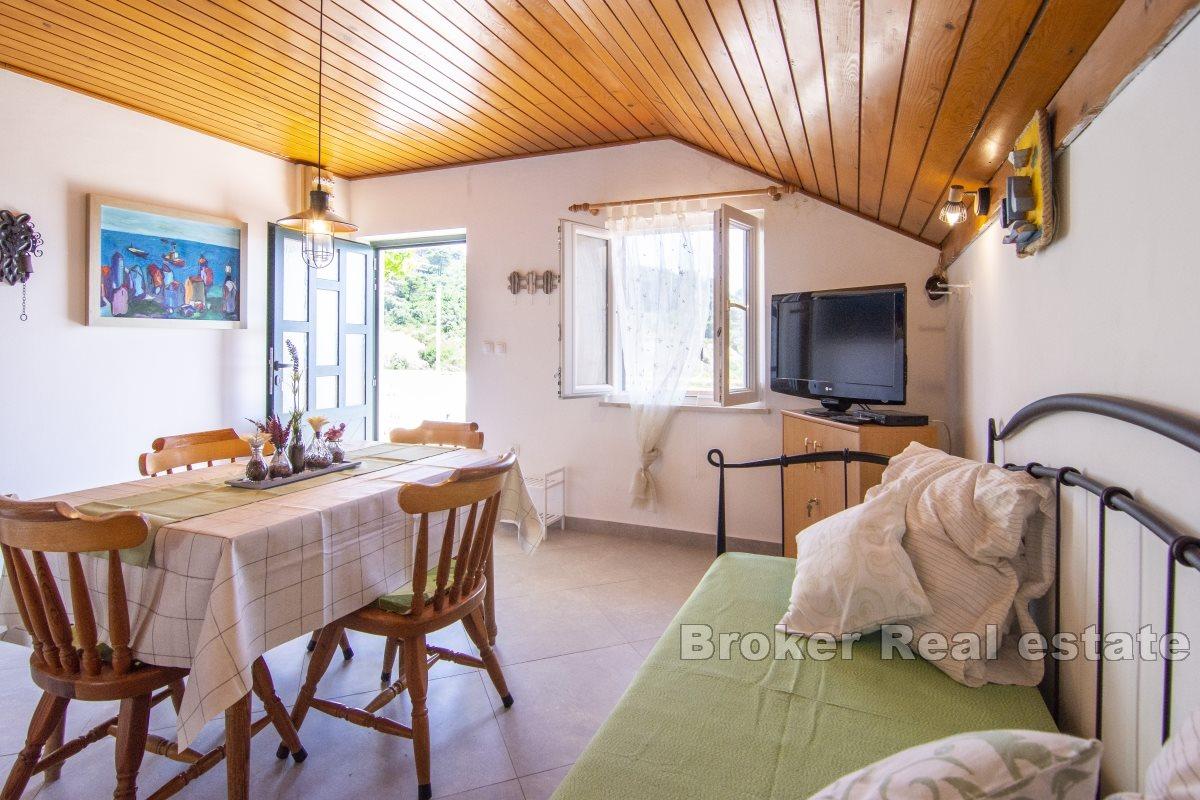 Haus in zweiter Reihe zum Meer mit offenem Meerblick