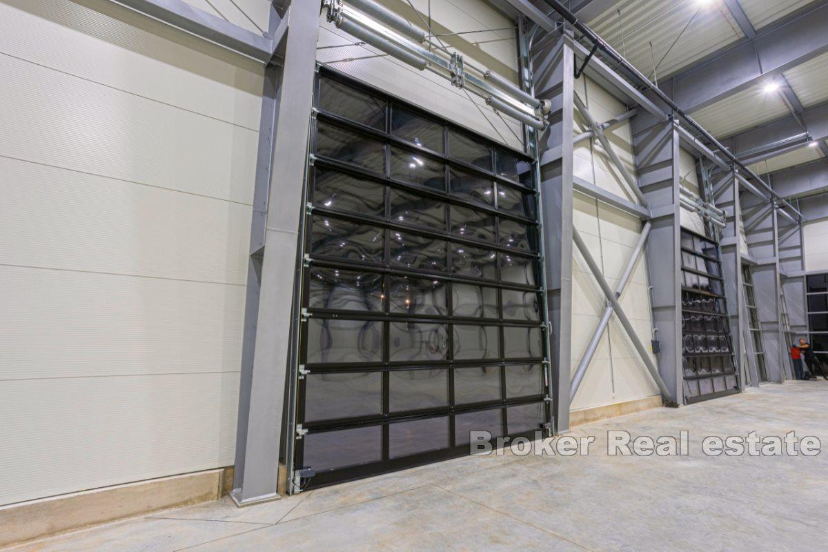 Commercial office space in the economic zone