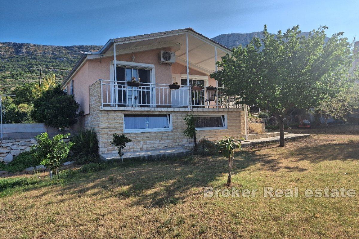 House with a beautiful view of the sea