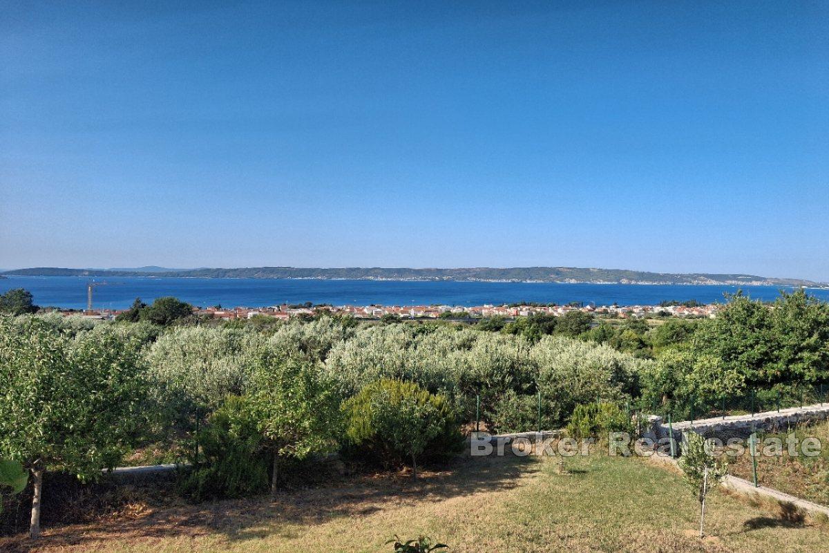 House with a beautiful view of the sea