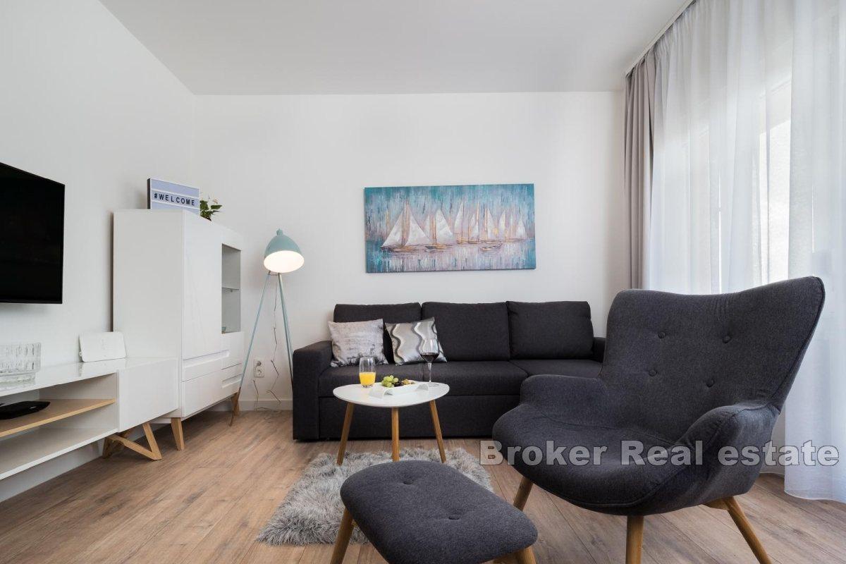 Piękny apartament w pierwszym rzędzie od morza