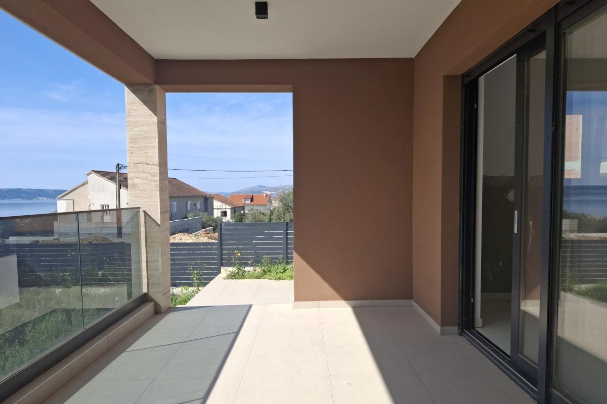 001-2031-165-Kaštela-two-bedroom-apartment-for-sale