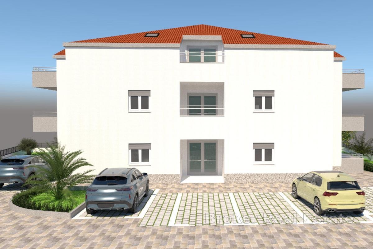 Appartement moderne dans un immeuble neuf avec vue sur la mer