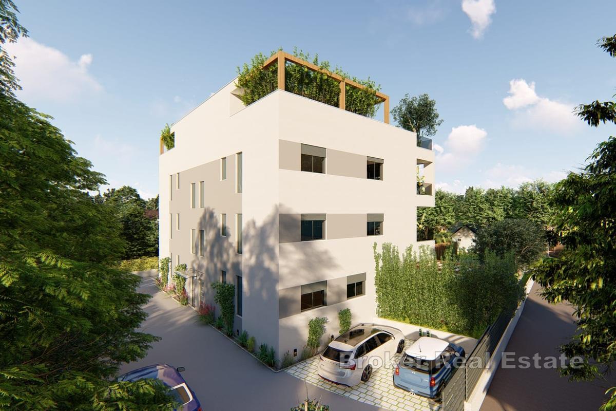 Luksuzni penthouse s panoramskim pogledom na more