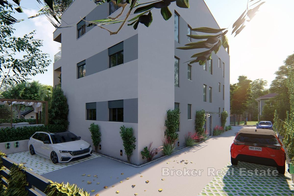 Lyxig takvåning med panoramautsikt över havet