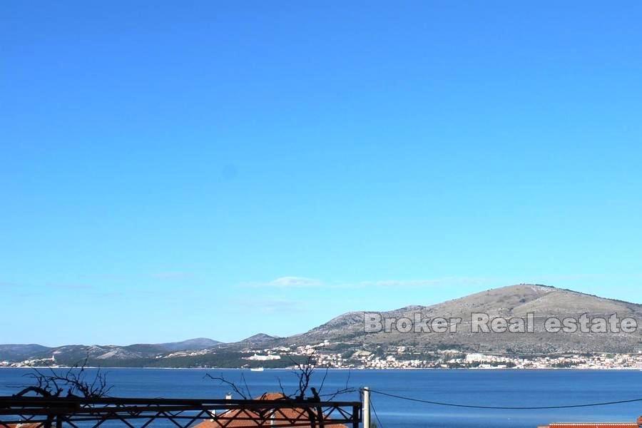 Byggeland med havutsikt