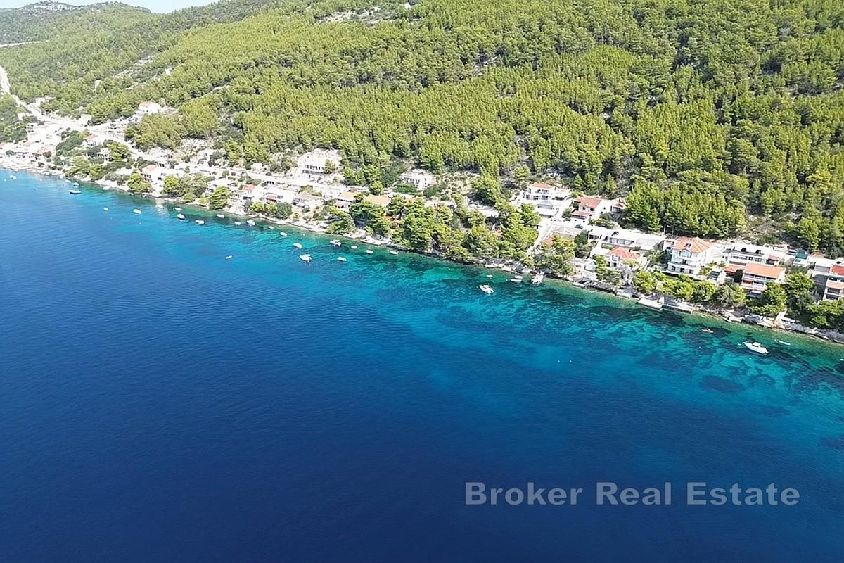 Stavební pozemek s výhledem na moře