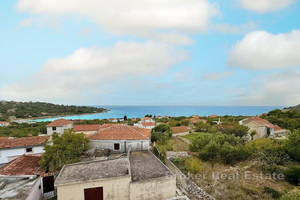 Haus mit Meerblick zur Renovierung
