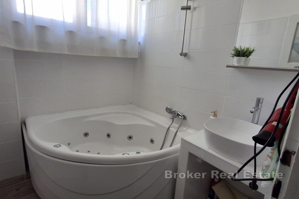 Квартира с парковкой — Бачвице, 100 м от пляжа