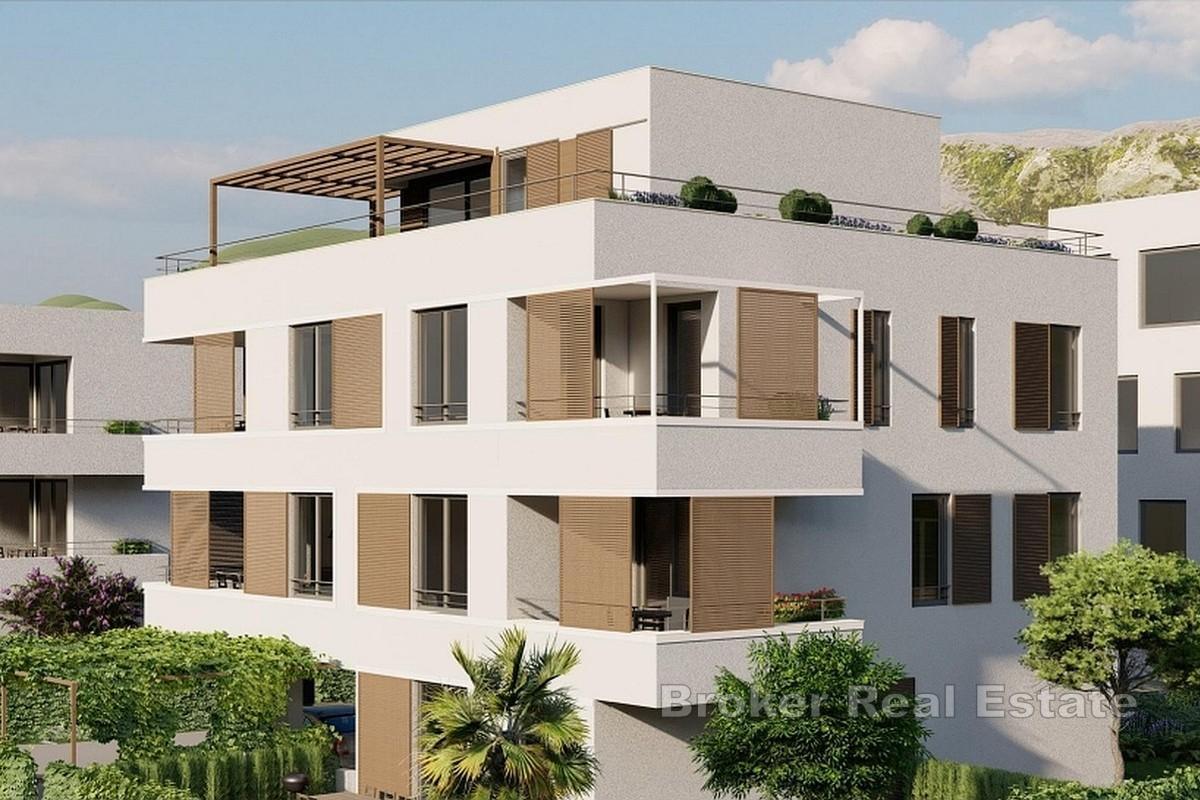 Takvåning med öppen havsutsikt