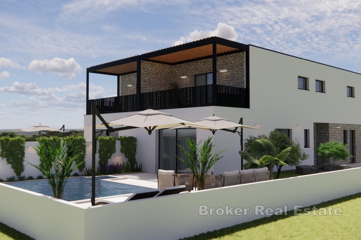 Nowoczesny dom w zabudowie bliźniaczej z basenem