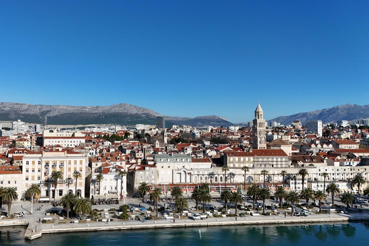 Exceptionell investeringsmöjlighet – byggmark i K-zonen i centrala Split