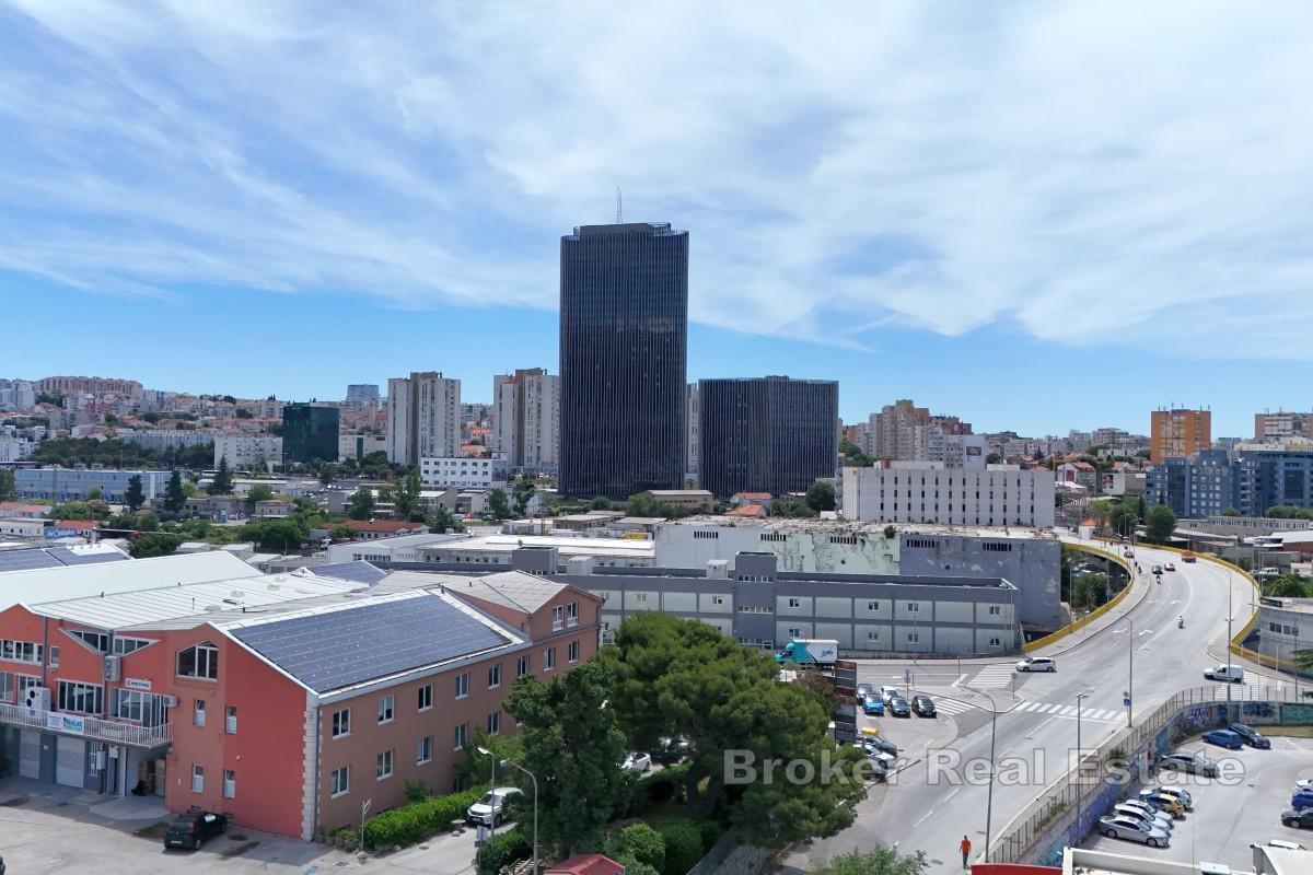 Opportunité d'investissement exceptionnelle – Terrain constructible en zone K, en plein centre de Split