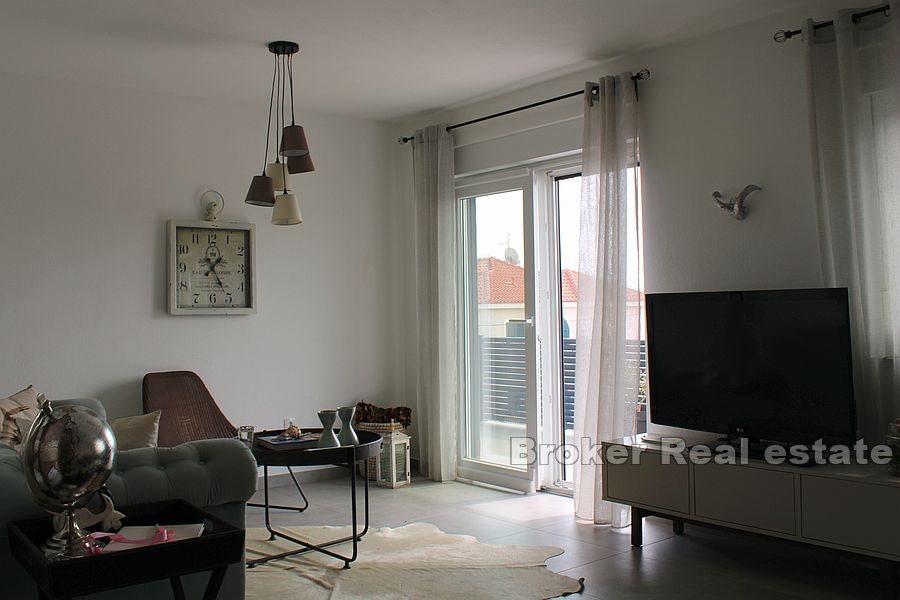 Appartamento con vista mare