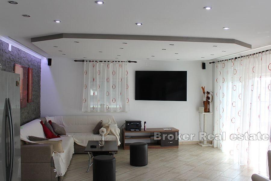 Apartmánový dům s výhledem na moře