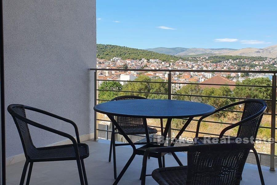 Appartamento con vista mare