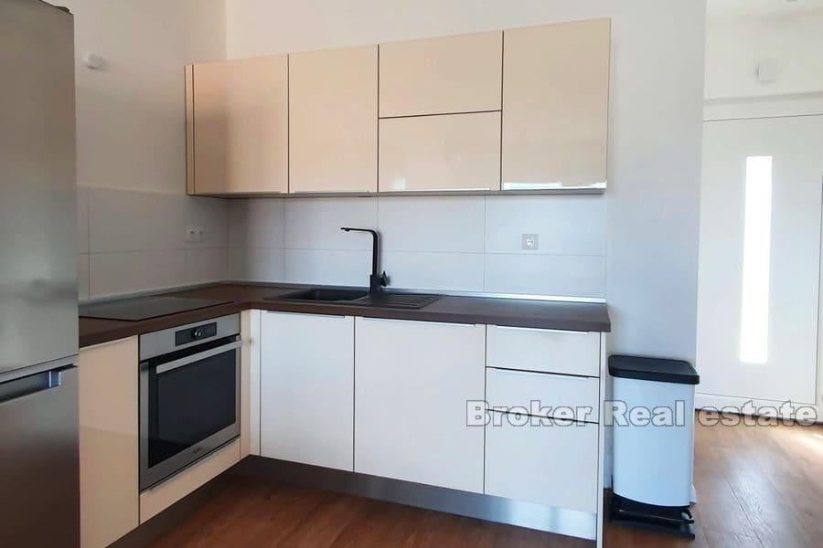 Appartamento con vista mare