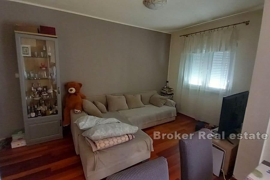 Apartment mit offenem Meerblick