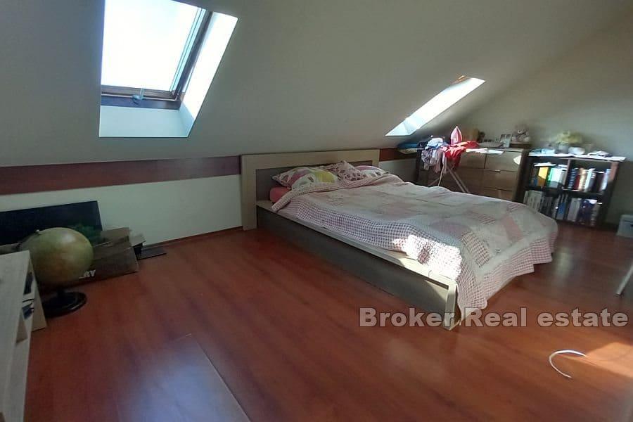 Appartamento con vista mare aperta