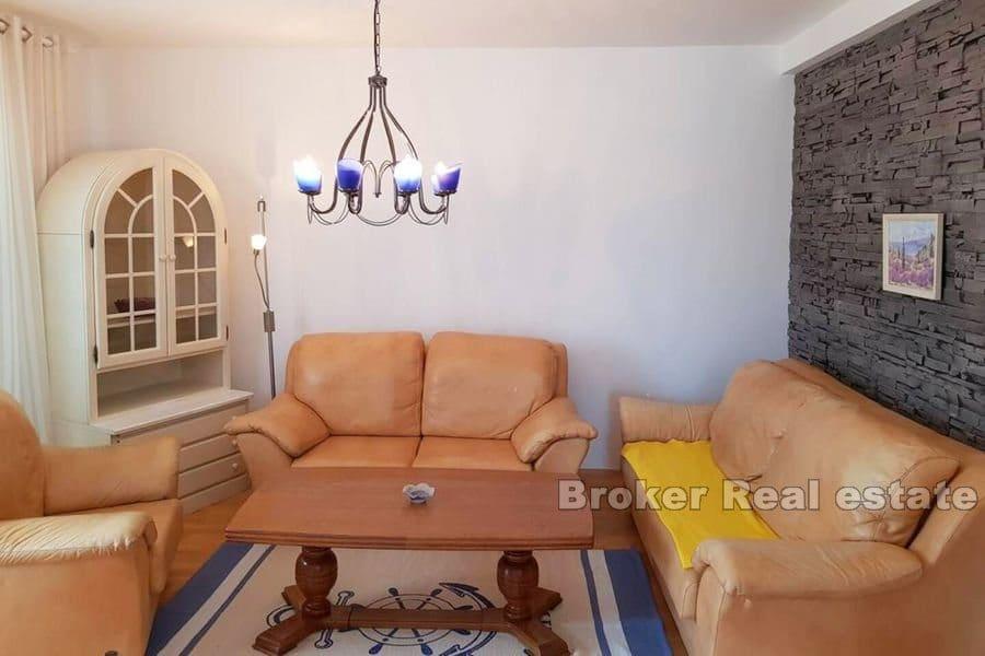 Haus zweite Reihe vom Meer