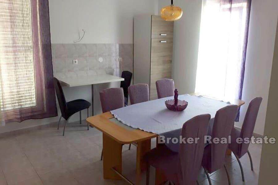 Haus zweite Reihe vom Meer