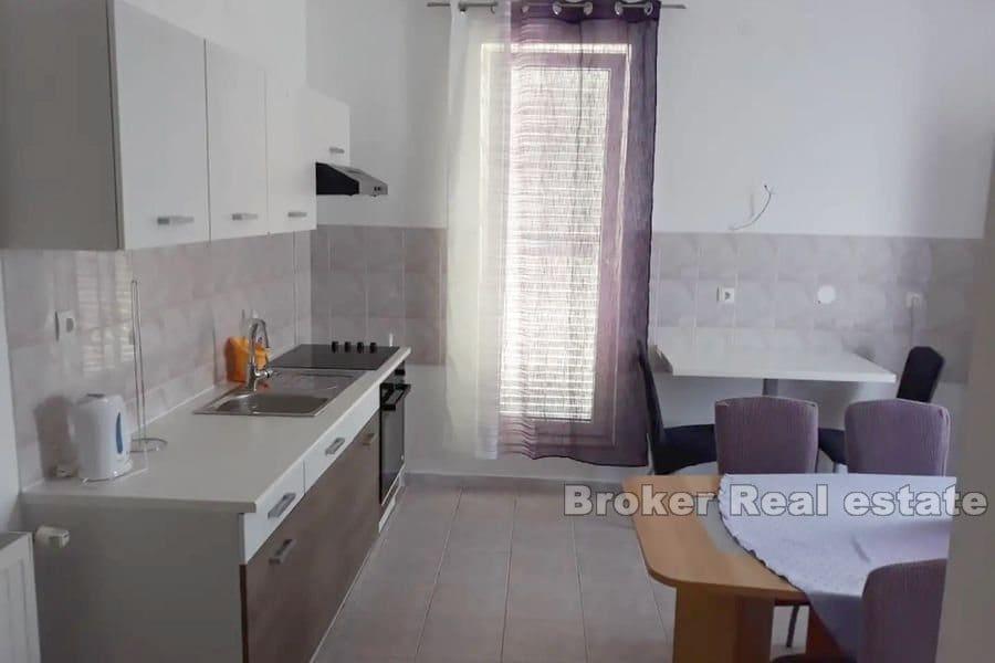 Haus zweite Reihe vom Meer