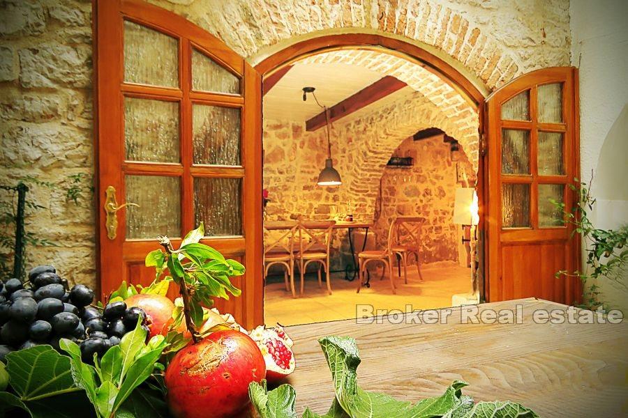 Středomořský kamenný dům