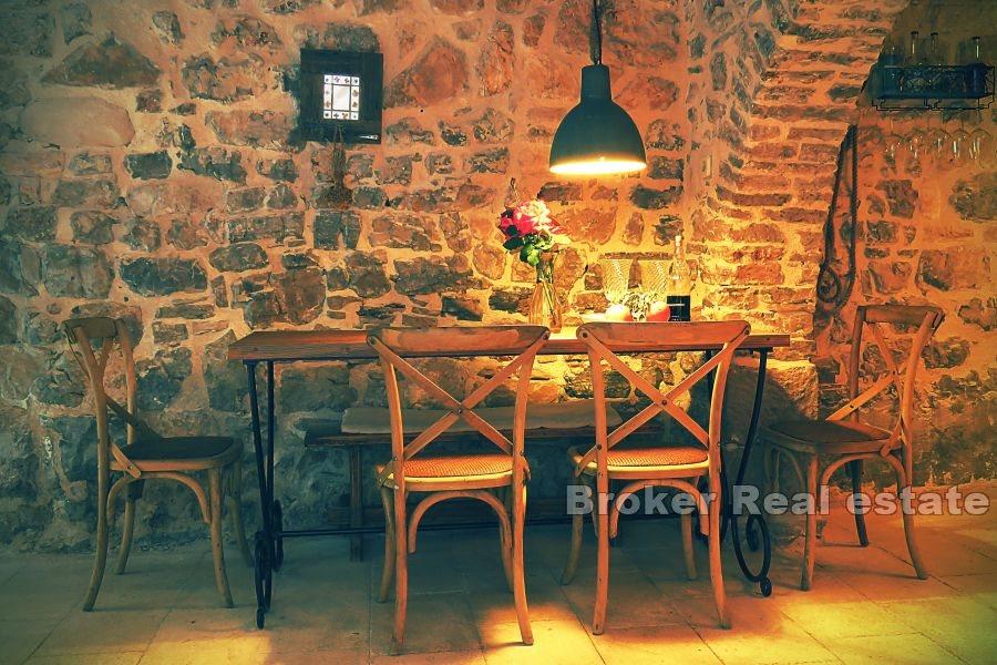 Středomořský kamenný dům