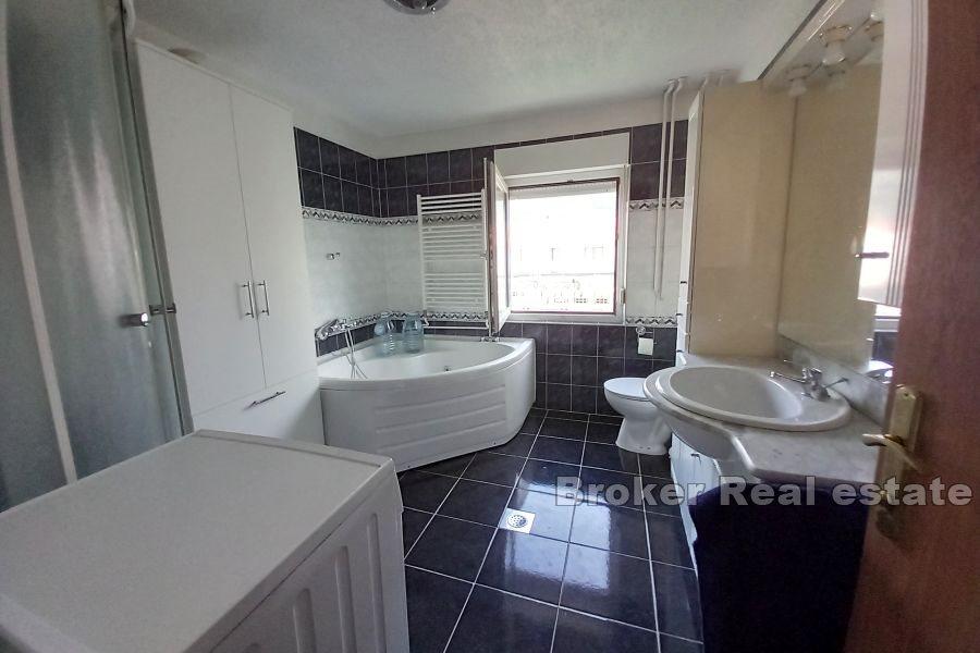 Pohodlný byt ve skvělé lokalitě