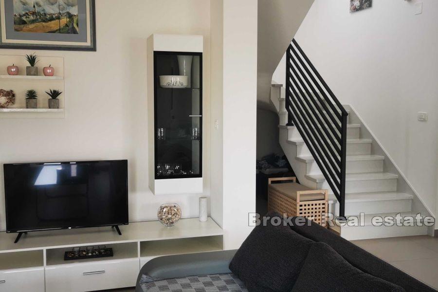 Haus mit Meerblick und Swimmingpool