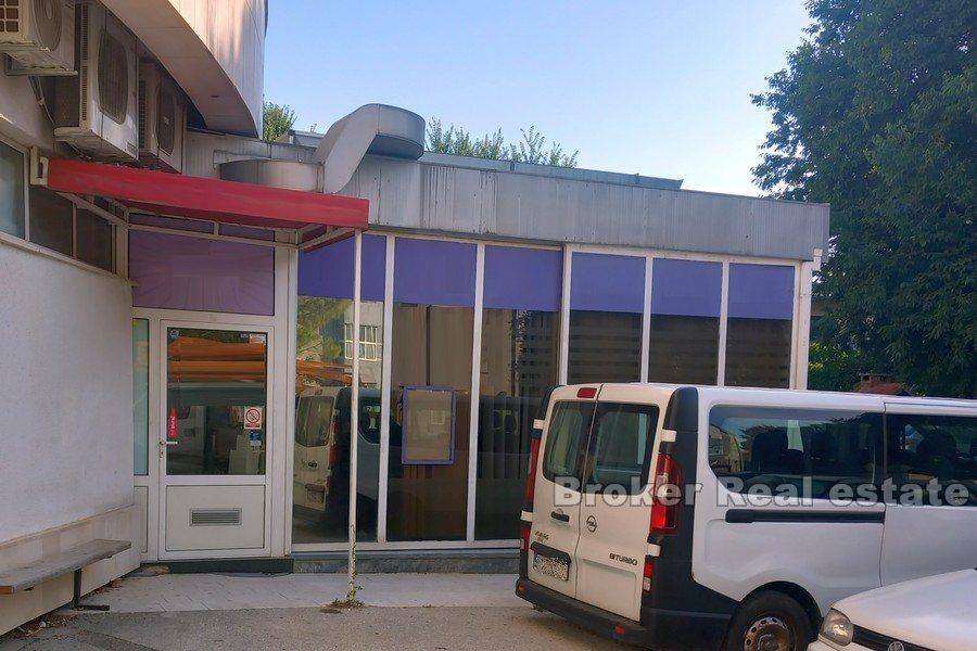 Spazio commerciale