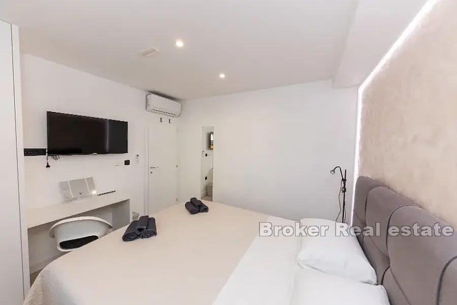 Nowoczesny apartament z basenem